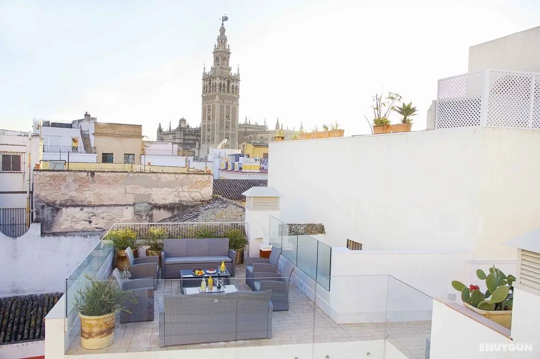 Overland Suites Catedral Luxury Apartments - Manzara / Peyzaj