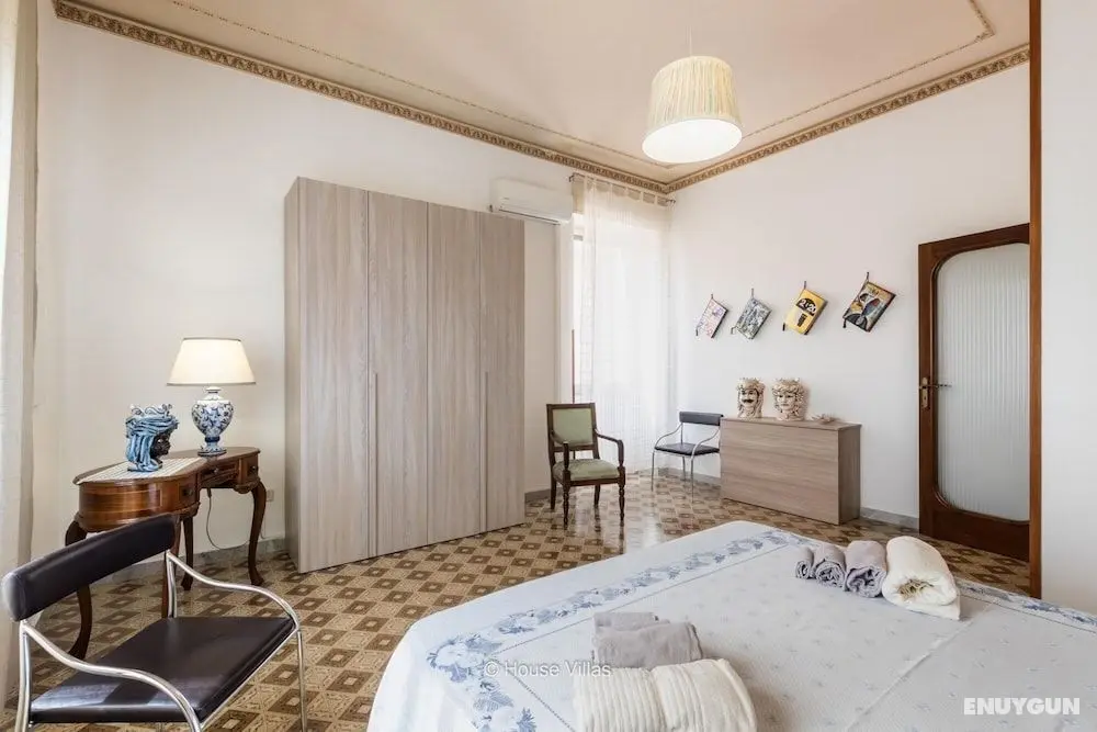 Owl Home in Noto With 2 Bedrooms and 1 Bathrooms - Oda