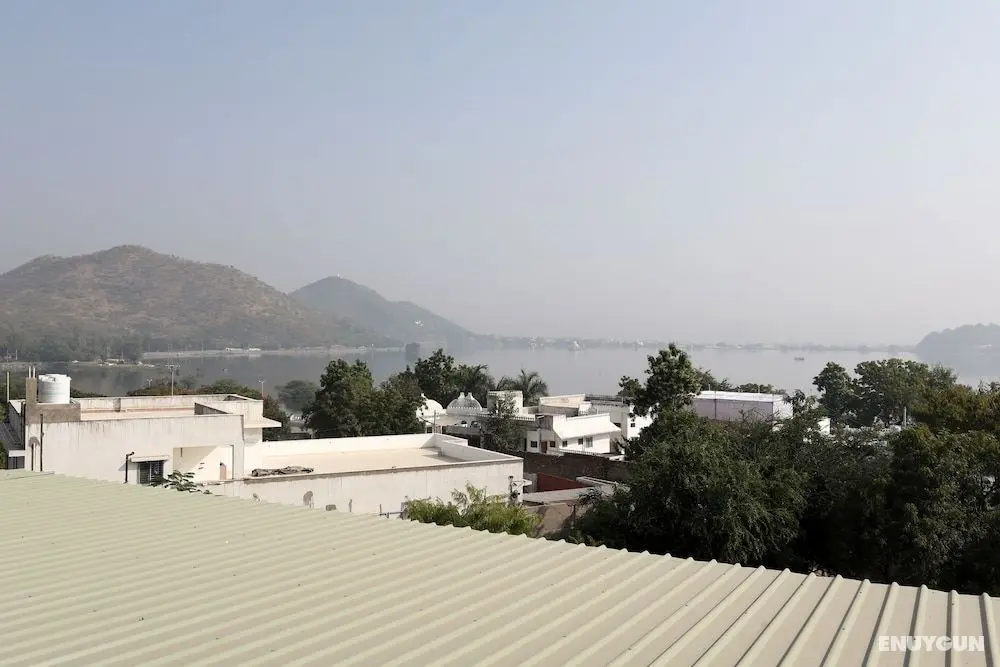 OYO 10206 Home Modern Stay near Fateh Sagar - Konum Öne Çıkanlar