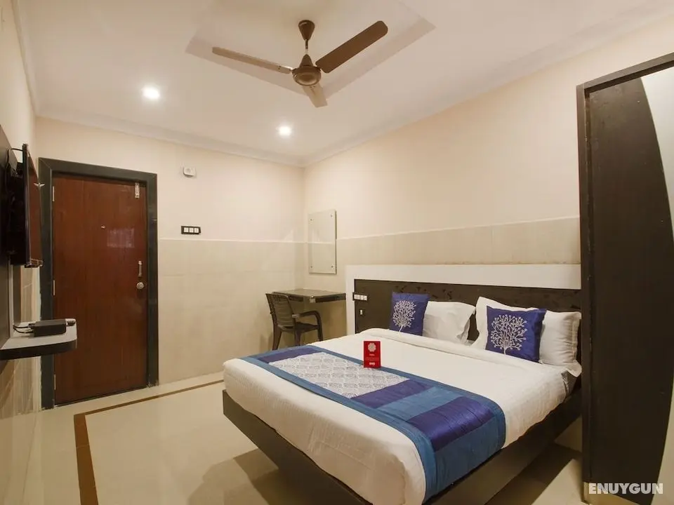 OYO 10270 SS Residency - Öne Çıkan Resim