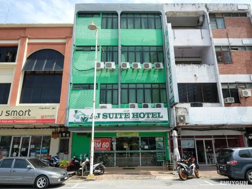 OYO 1031 AJ Suite Hotel - Dış Mekan
