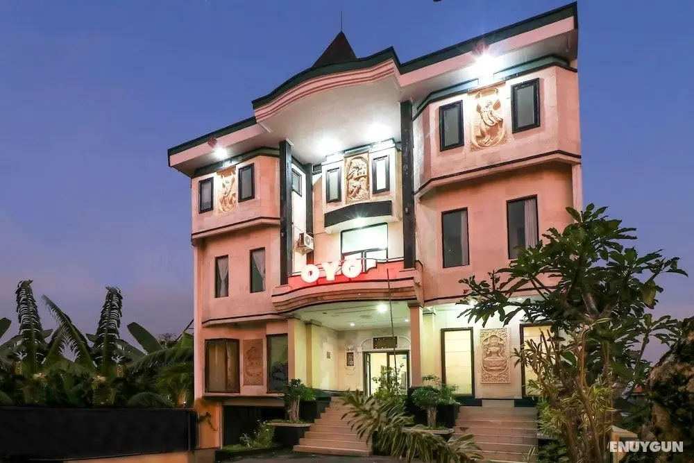 OYO 1054 Bayak Bali Hotel - Dış Mekan