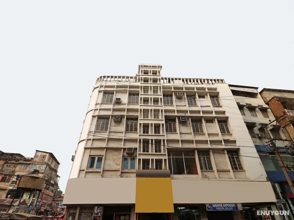 OYO 10571 Hotel Nova - Dış Mekan