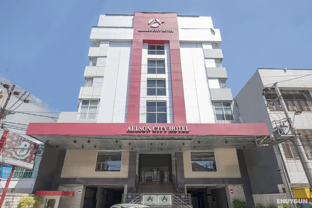 OYO 1081 Allson City Hotel Makassar - Genel