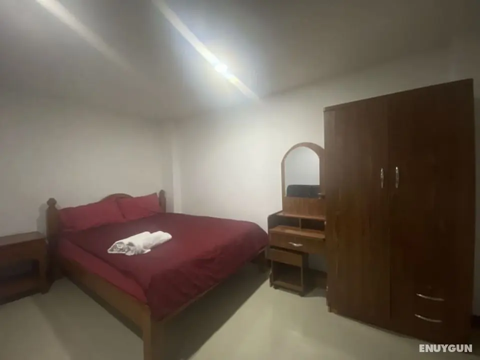 OYO 1135 Triple A Residence - Öne Çıkan Resim