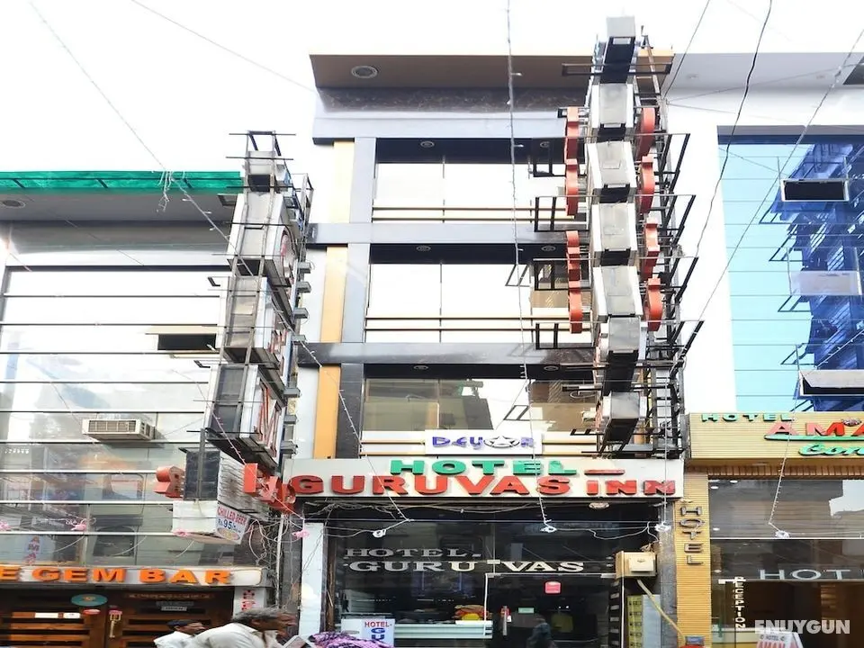 OYO 11357 Karol Bagh - Dış Mekan