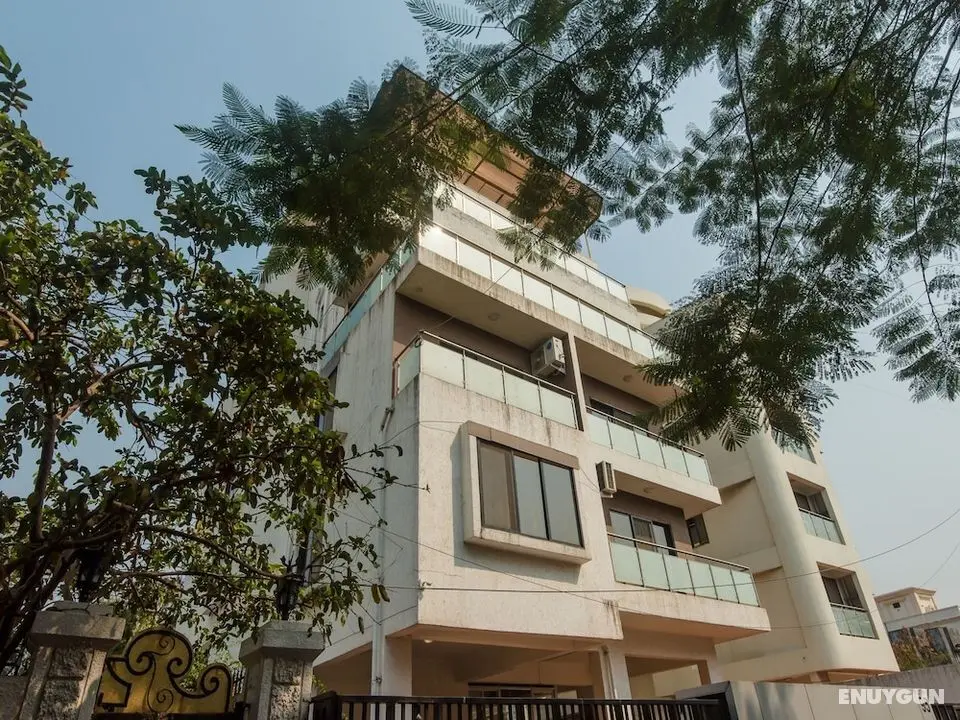 OYO 11951 Vatsala Suites - Dış Mekan