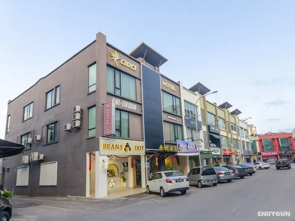 OYO 1214 Oro Hotel - Dış Mekan