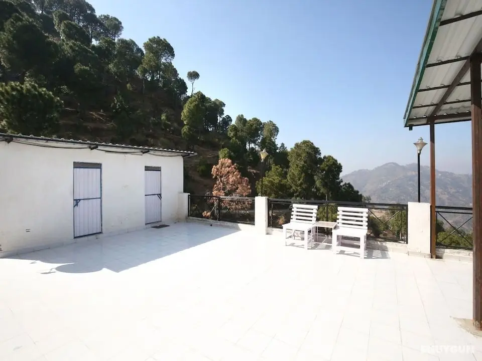 OYO 12170 Home Rustic Villa Kasauli - Dış Mekanlar
