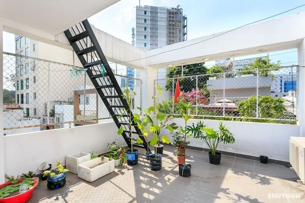 OYO 122 Vela Apartment - Dış Mekanlar