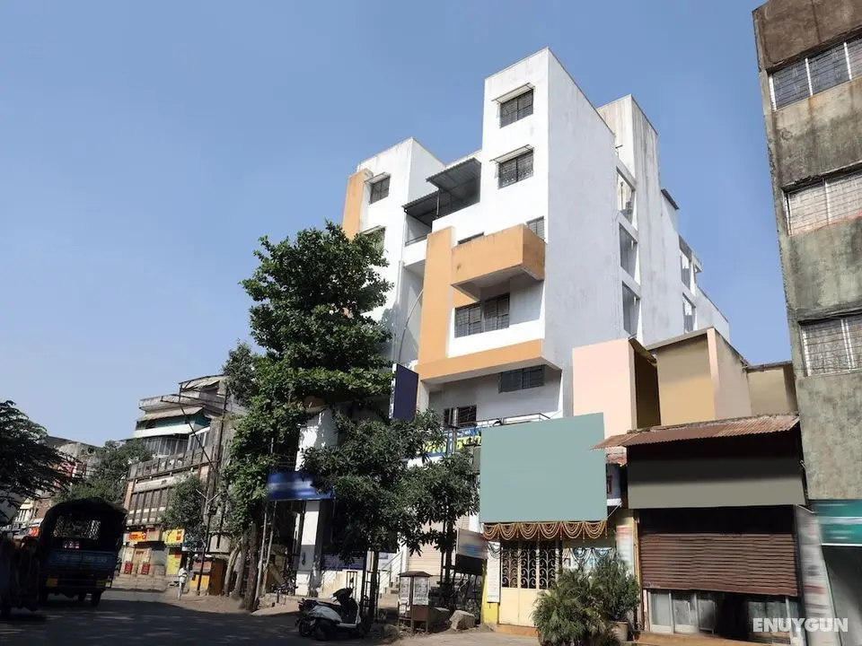 OYO 12748 Govindpuram Apartment - Dış Mekan