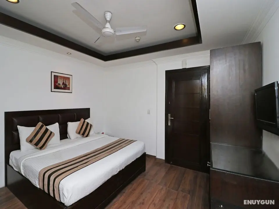 OYO 12789 Hotel Aaron Castle - Öne Çıkan Resim