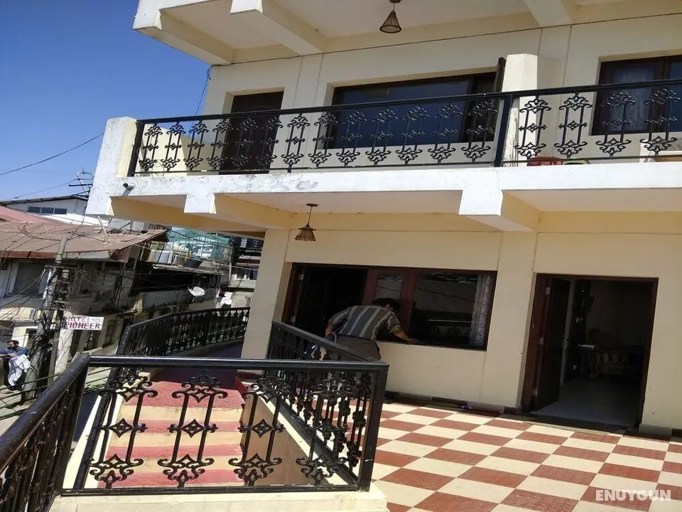 OYO 13155 Home Luxury Studio Happy Valley - Dış Mekan