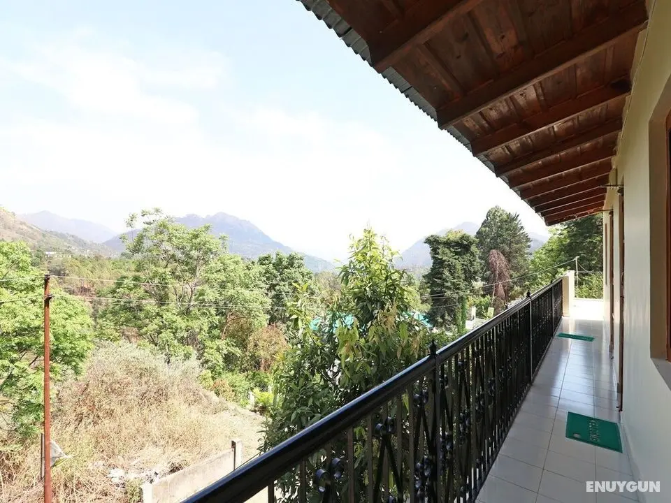 OYO 13666 Home Modern 3BHK Bhimtal - Oda Düzeni