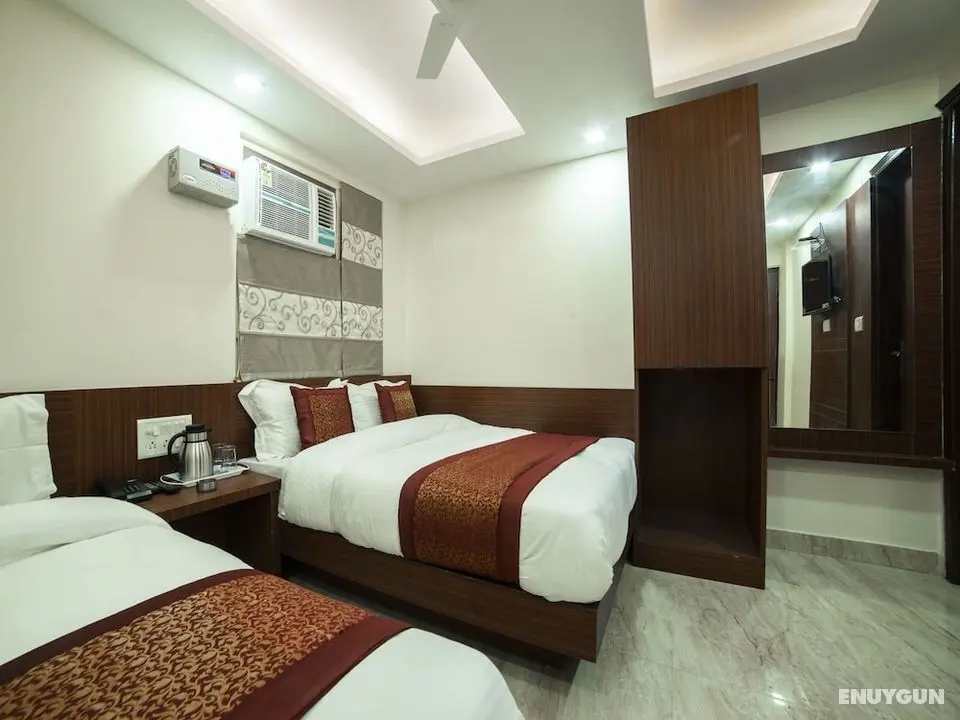 OYO 14136 hotel toto international - Öne Çıkan Resim