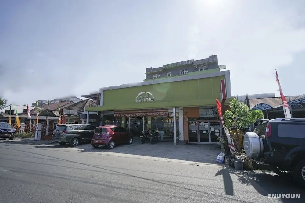 OYO 1441 Hotel Dempo Permai - Dış Mekan
