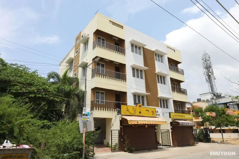OYO 15133 Sharon Residency - Dış Mekan