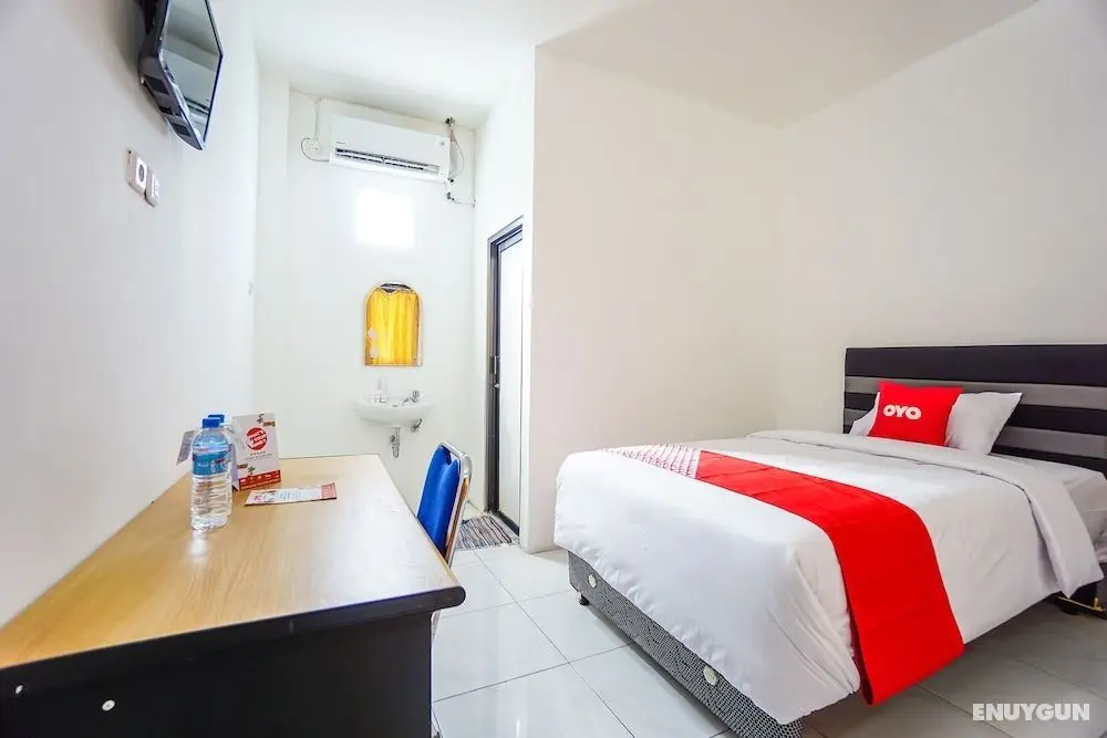 OYO 1693 Edward Residence Malalayang - Öne Çıkan Resim