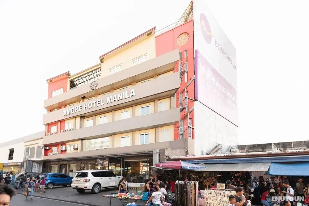 OYO 171 Amore Hotel - Dış Mekan