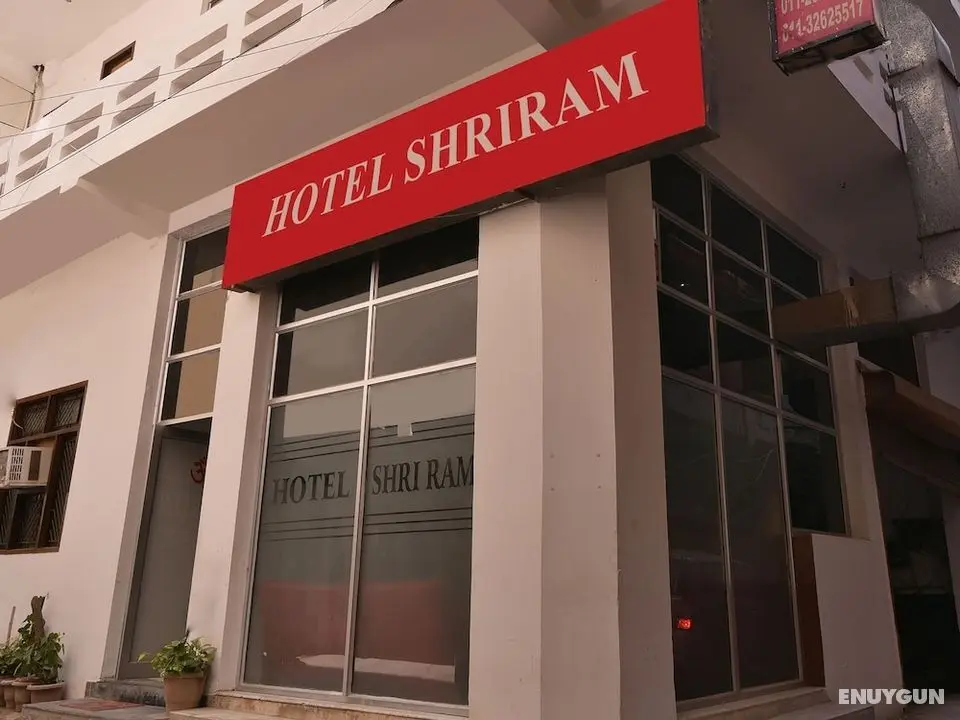 OYO 17346 Hotel Shree Ram - Dış Mekan