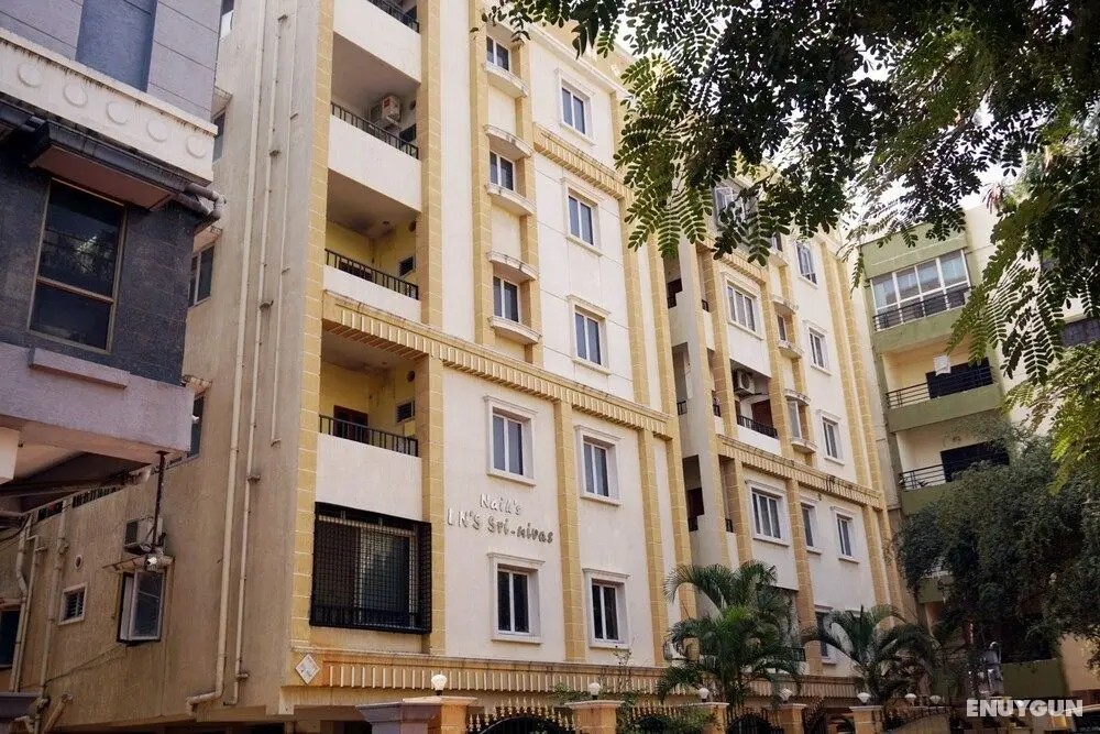 OYO 18454 Hallmark Inn Begumpet - Dış Mekan