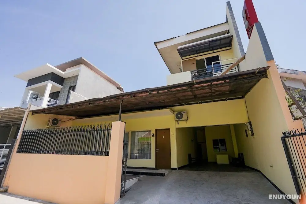 OYO 1857 Wonoboyo Residence - Dış Mekan