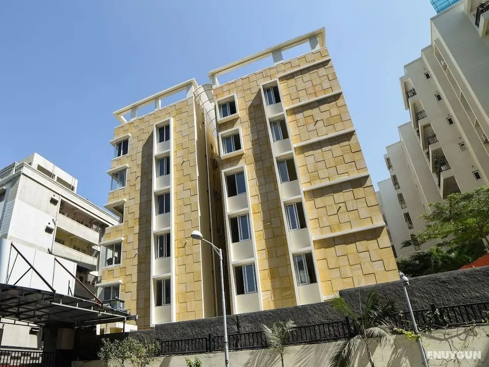 OYO 18833 SilverKey Babylon Whitefields - Öne Çıkan Resim