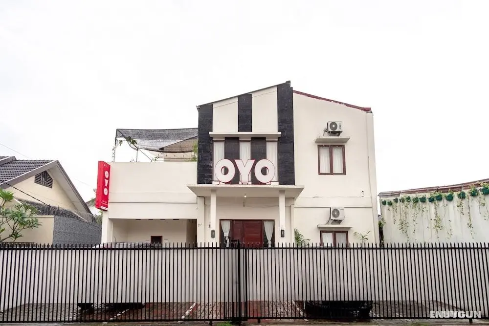 OYO 2076 Oxy Art Boarding House - Dış Mekan