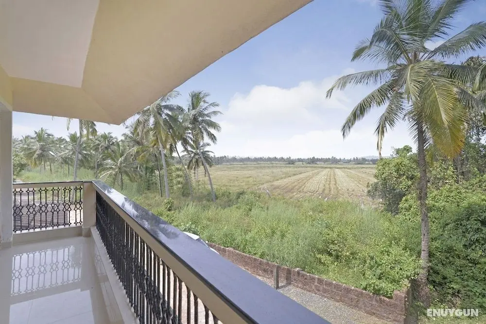 OYO 22108 Home Field View 2BHK Majorda - Lobi