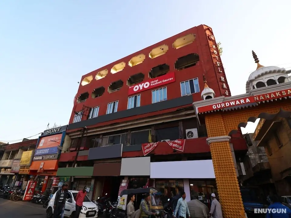 OYO 22315 Hotel Rajdoot Gaurav - Dış Mekan