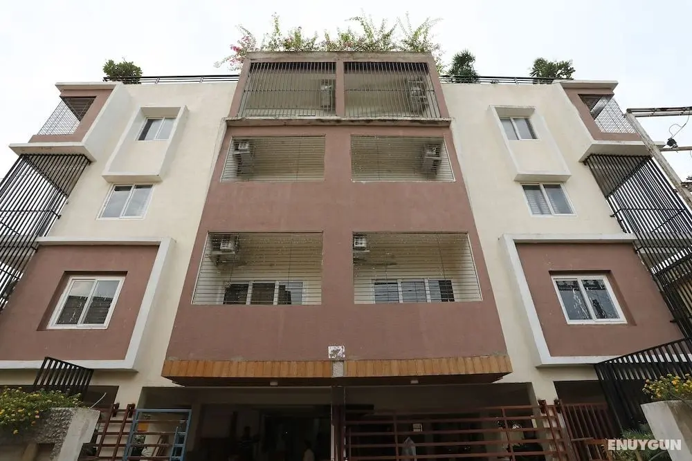 OYO 23251 Prime Residency - Dış Mekan