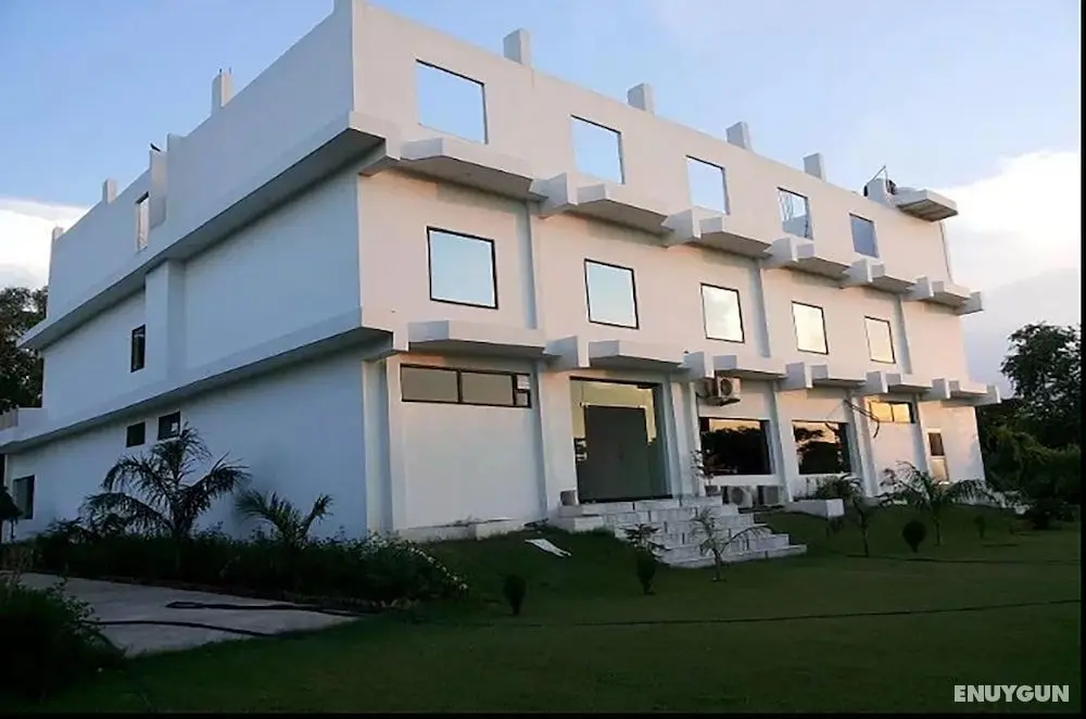 OYO 24081 Hotel Lata Palace & Resort - Öne Çıkan Resim
