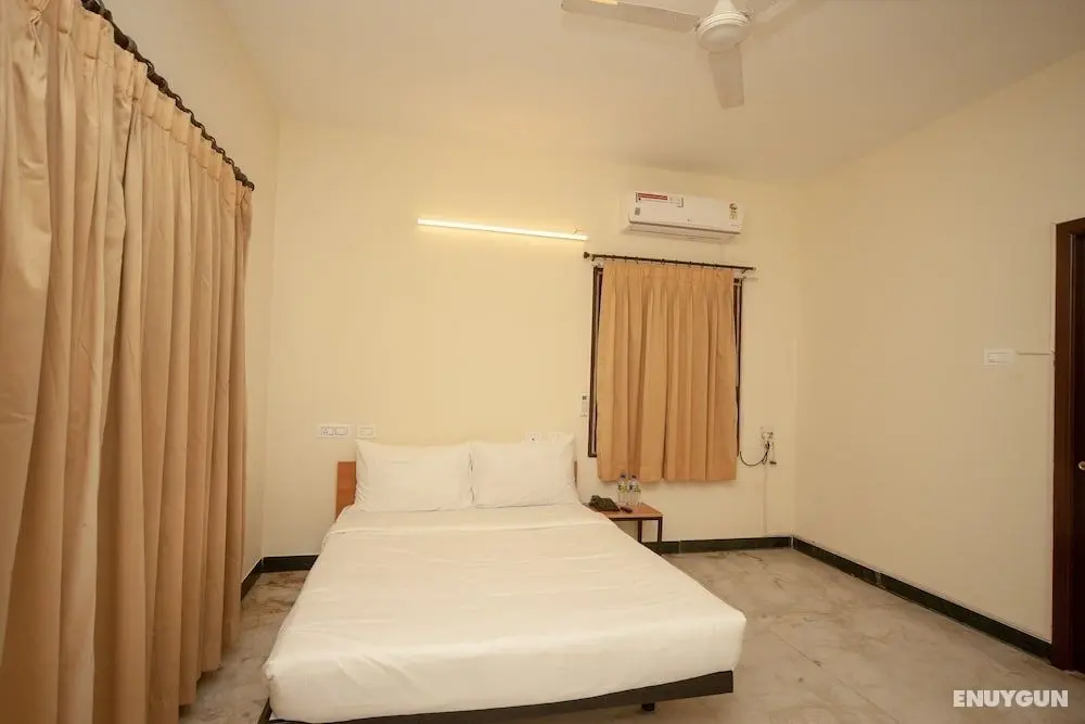 OYO 24150 SilverKey Egmore - Öne Çıkan Resim