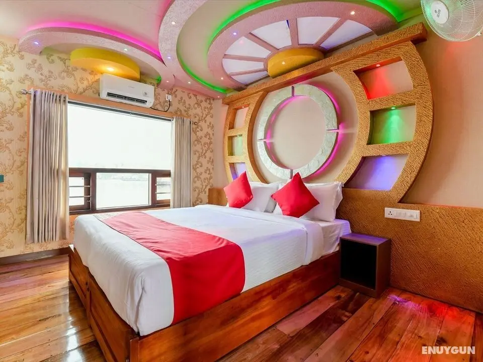 OYO 24290 Houseboat Anugraha Deluxe - Öne Çıkan Resim