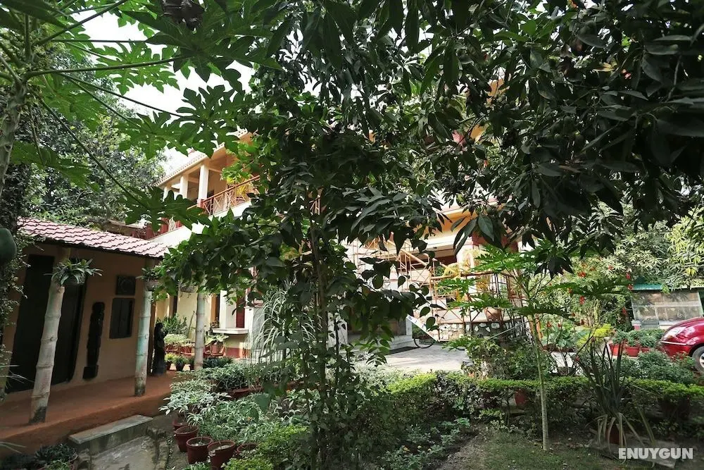 OYO 24727 Rater Tara Diner Rabi Guest House - Dış Mekan