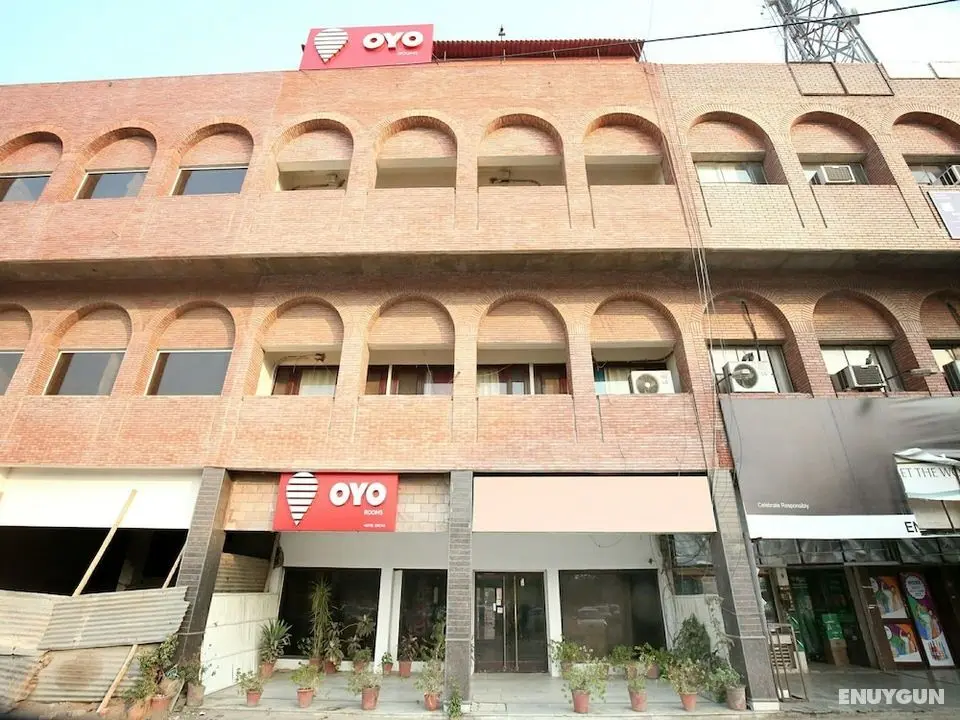 OYO 2690 Hotel Oscar Regency - Dış Mekan