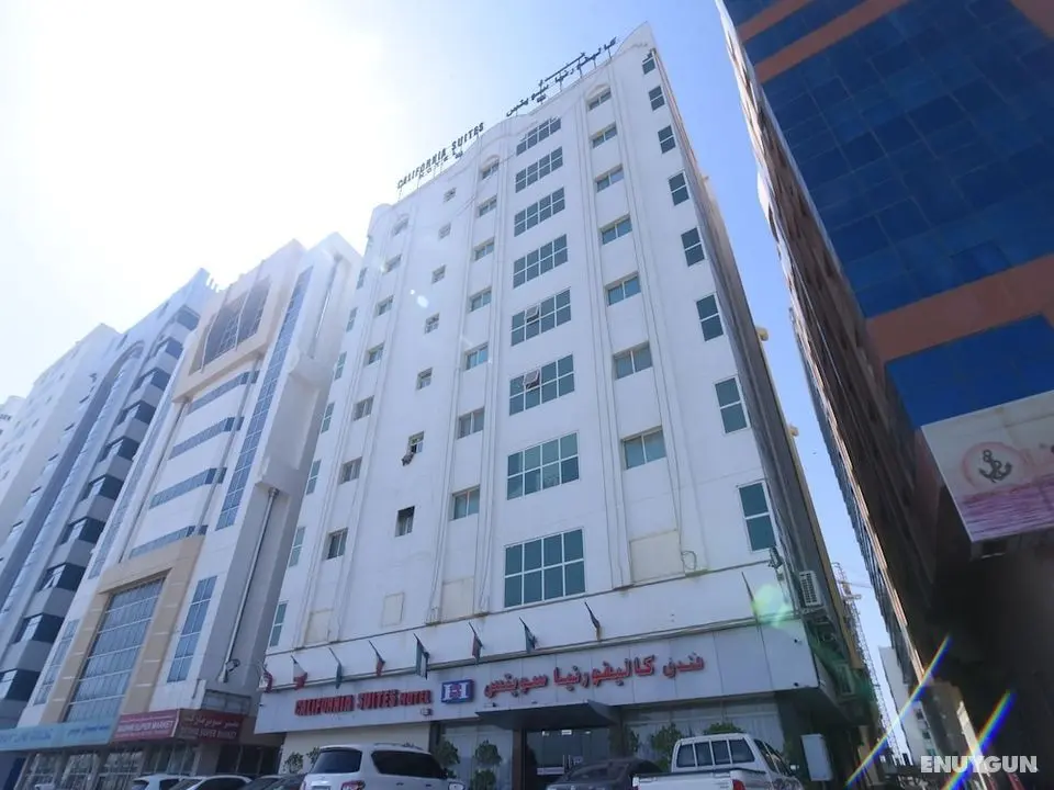 OYO 274 California Suites - Dış Mekan