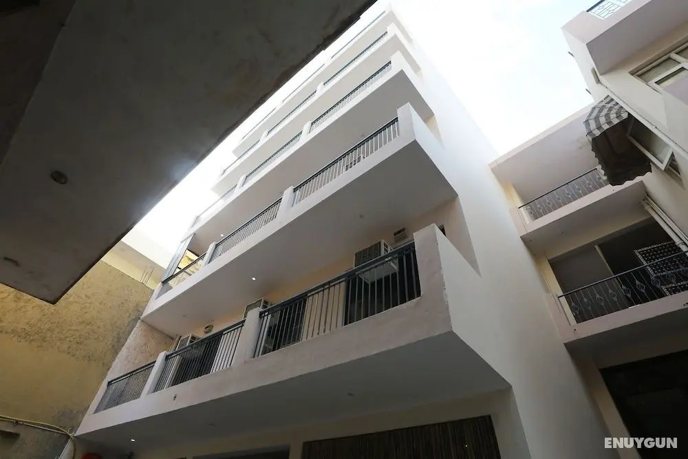 OYO 28670 Hotel Dev Palace - Dış Mekan