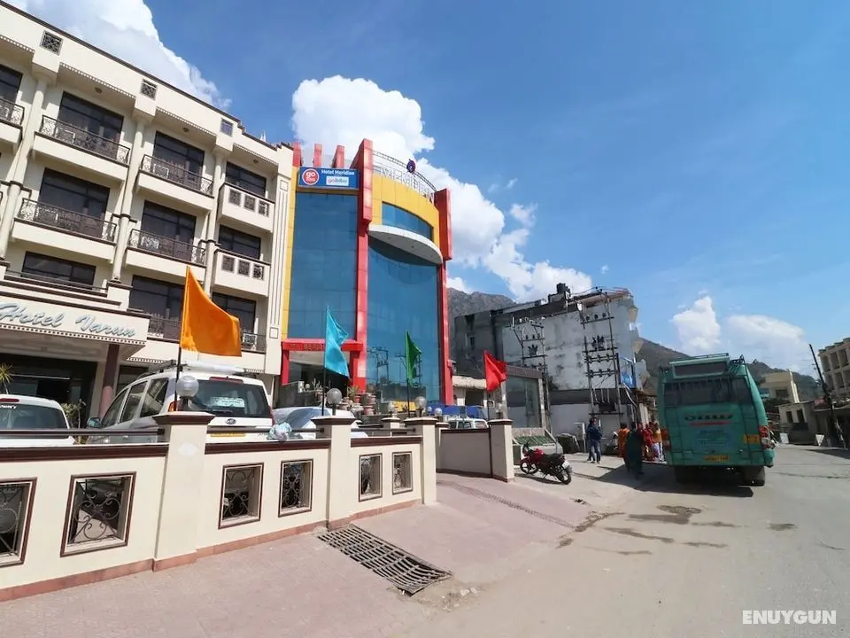OYO 29762 Hotel Meridian - Dış Mekan