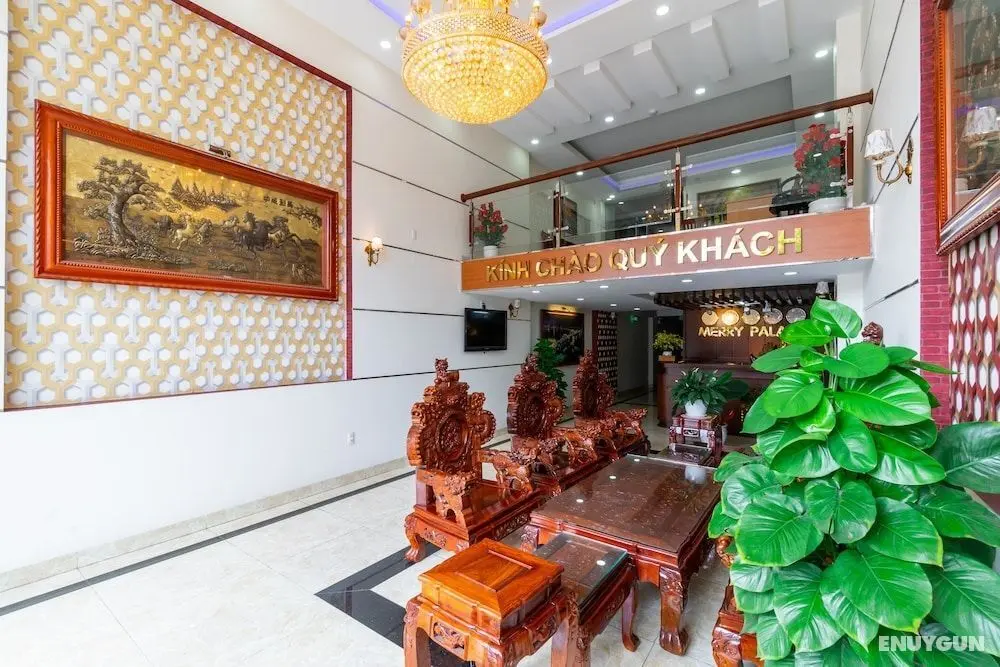 OYO 396 Merry Palace Hotel - Lobi