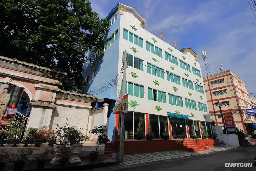 OYO 410 Diamond Boutique Hostel - Dış Mekan