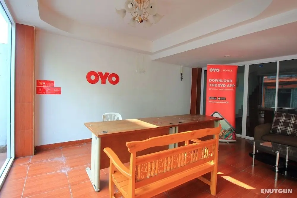 OYO 410 Diamond Boutique Hostel - Lobi