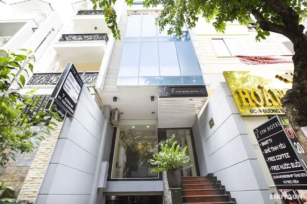 OYO 465 Lyn Mini Hotel - Dış Mekan