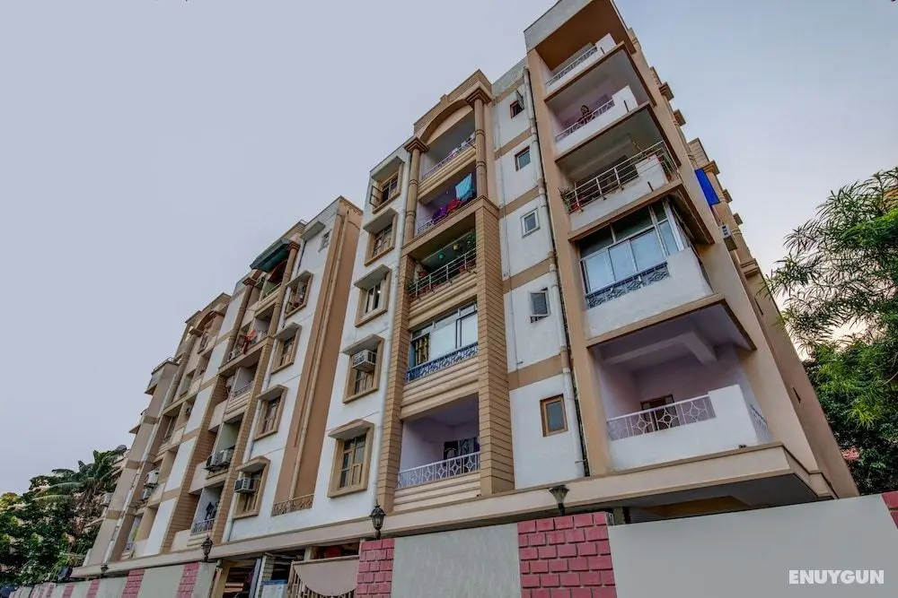 OYO 4730 Apartment Hotel Imperia Inn - Dış Mekan