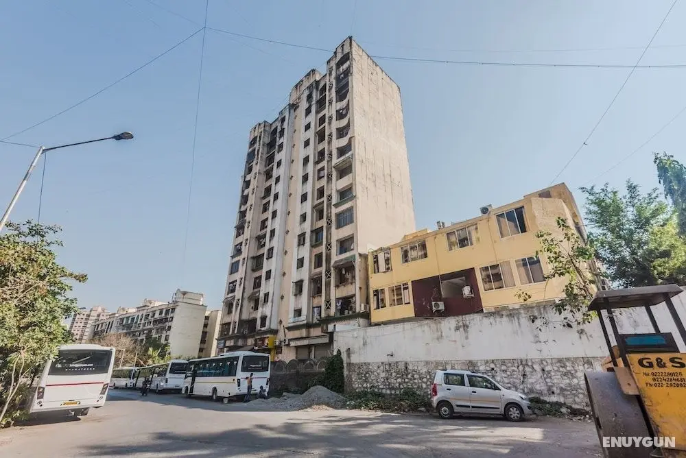 OYO 5012 Lake View Residency - Dış Mekan
