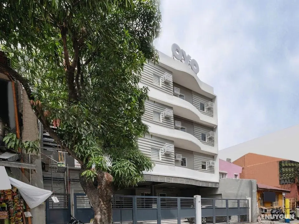 OYO 515 Finnex Hotel - Dış Mekan
