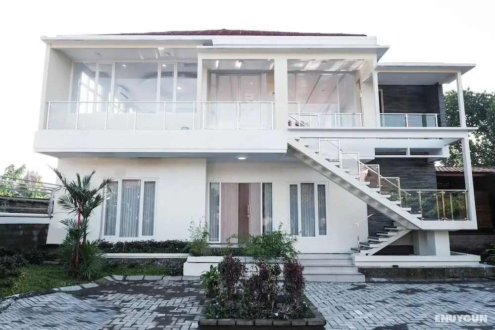 OYO 574 Heritage Hotel Boyolali - Öne Çıkan Resim