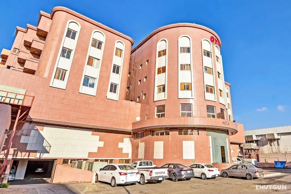 OYO 600 Alhamra For Residential Units - Dış Mekan