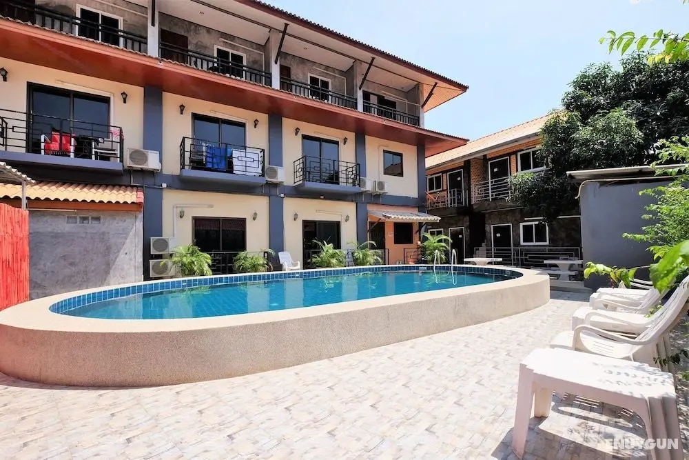 OYO 609 Lanta Dream House Apartment - Havuz