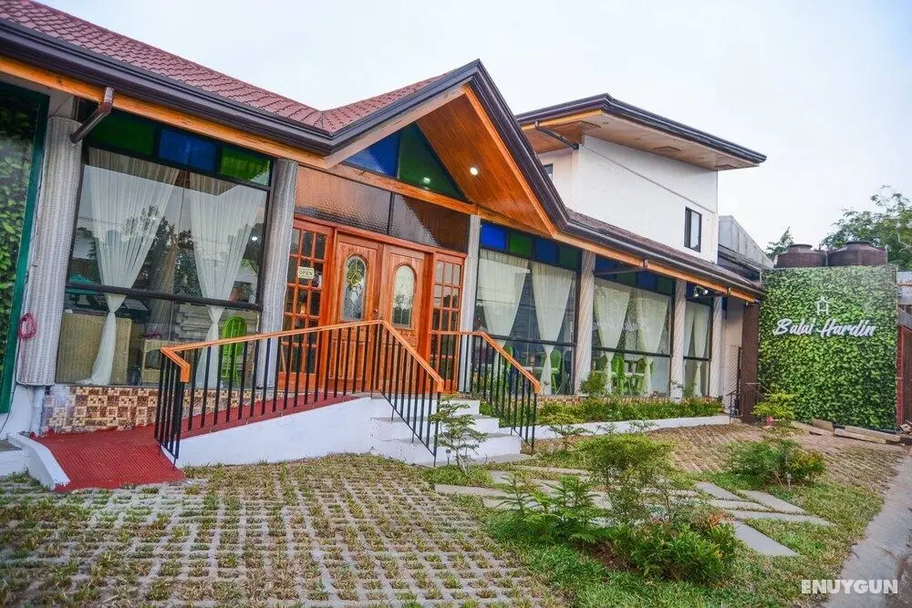 OYO 670 Balai Hardin - Öne Çıkan Resim